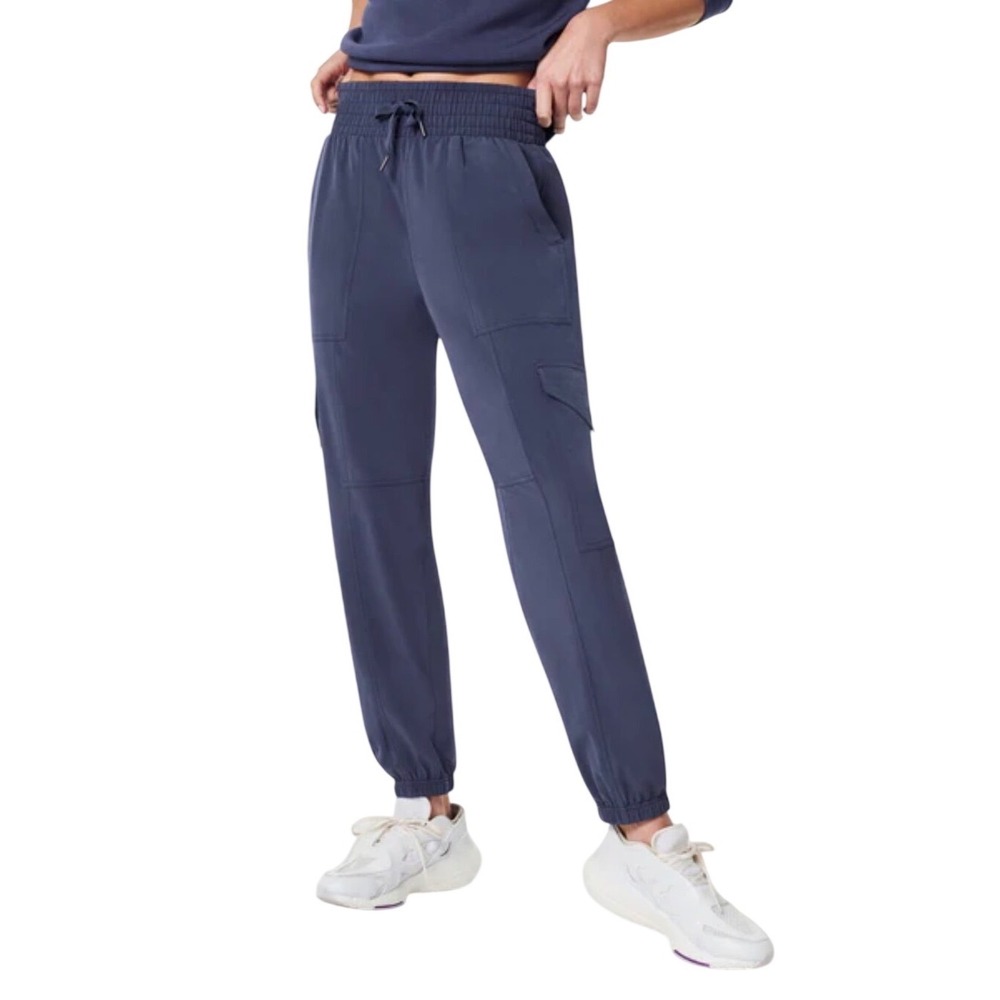 Spanx Out of Office Cargo Joggers High Rise‎ Elastic Waist M Gorpcore Travel